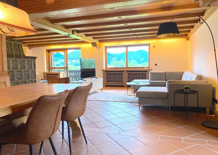 Grosszuegige Ferienwohnung Am Tegernsee Mit Suedbalkon Und Wallbergblick