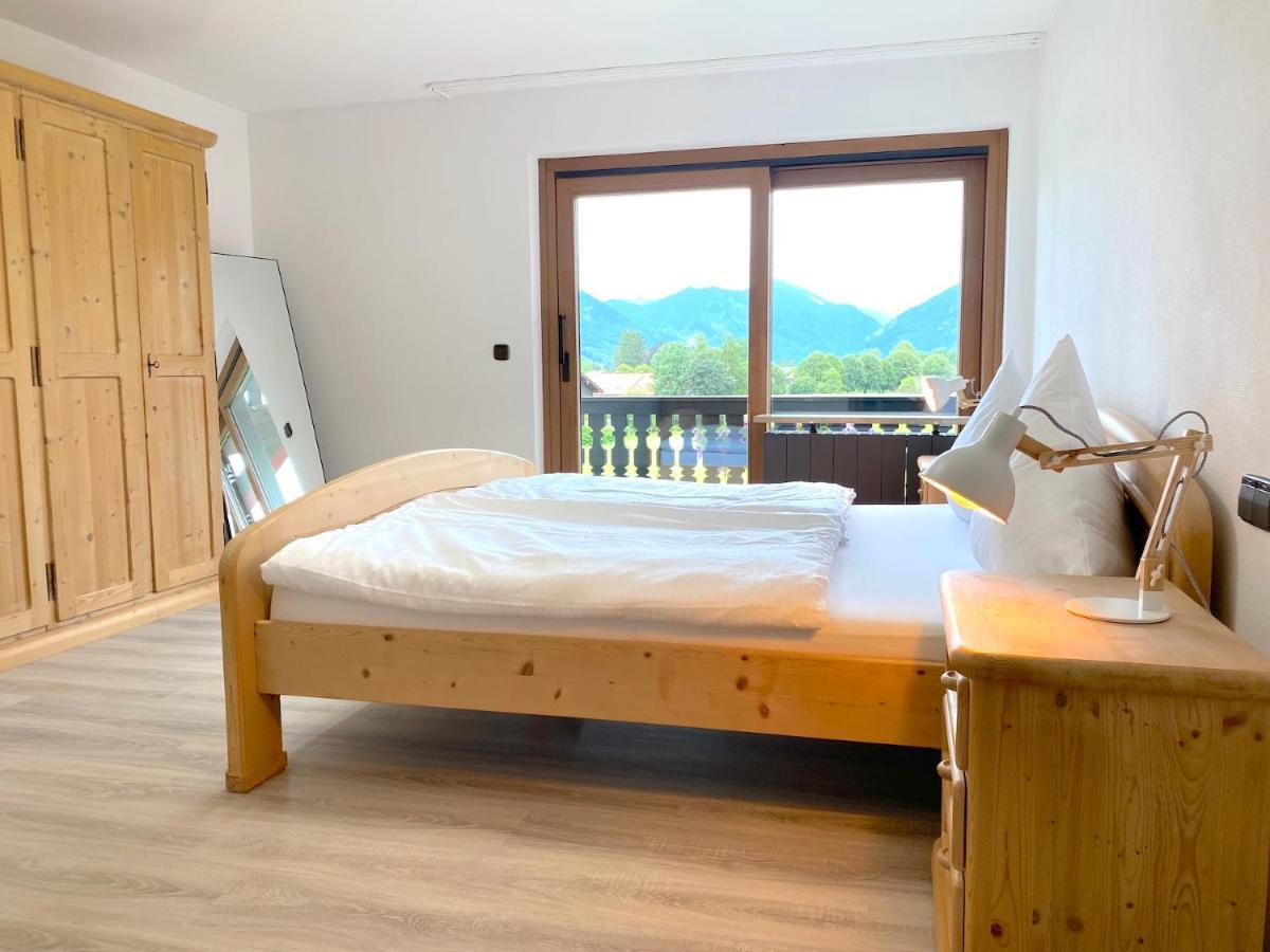 Apartment Grosszuegige Am Tegernsee Mit Suedbalkon Und Wallbergblick